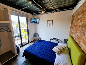 Deluxe Room, Balcony, City View - R06 Habitación Equipada STV WIFI Parking (Atizapan de Zaragoza)