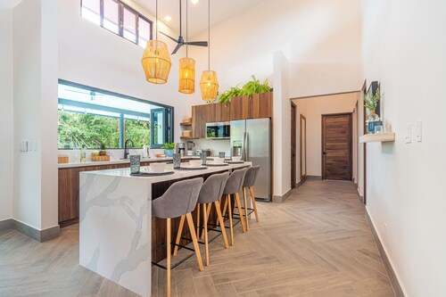 NEW Luxury Home Steps from a Premier Beach