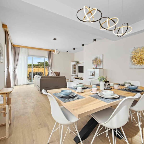 Villa Palma - Seaside Luxury Villa For 6 Person - Pula
