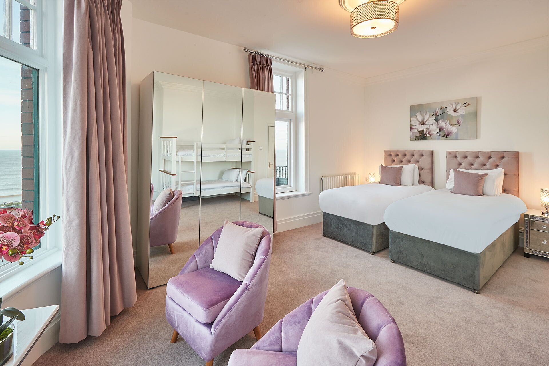 Iron/ironing board, WiFi (free), bed sheets