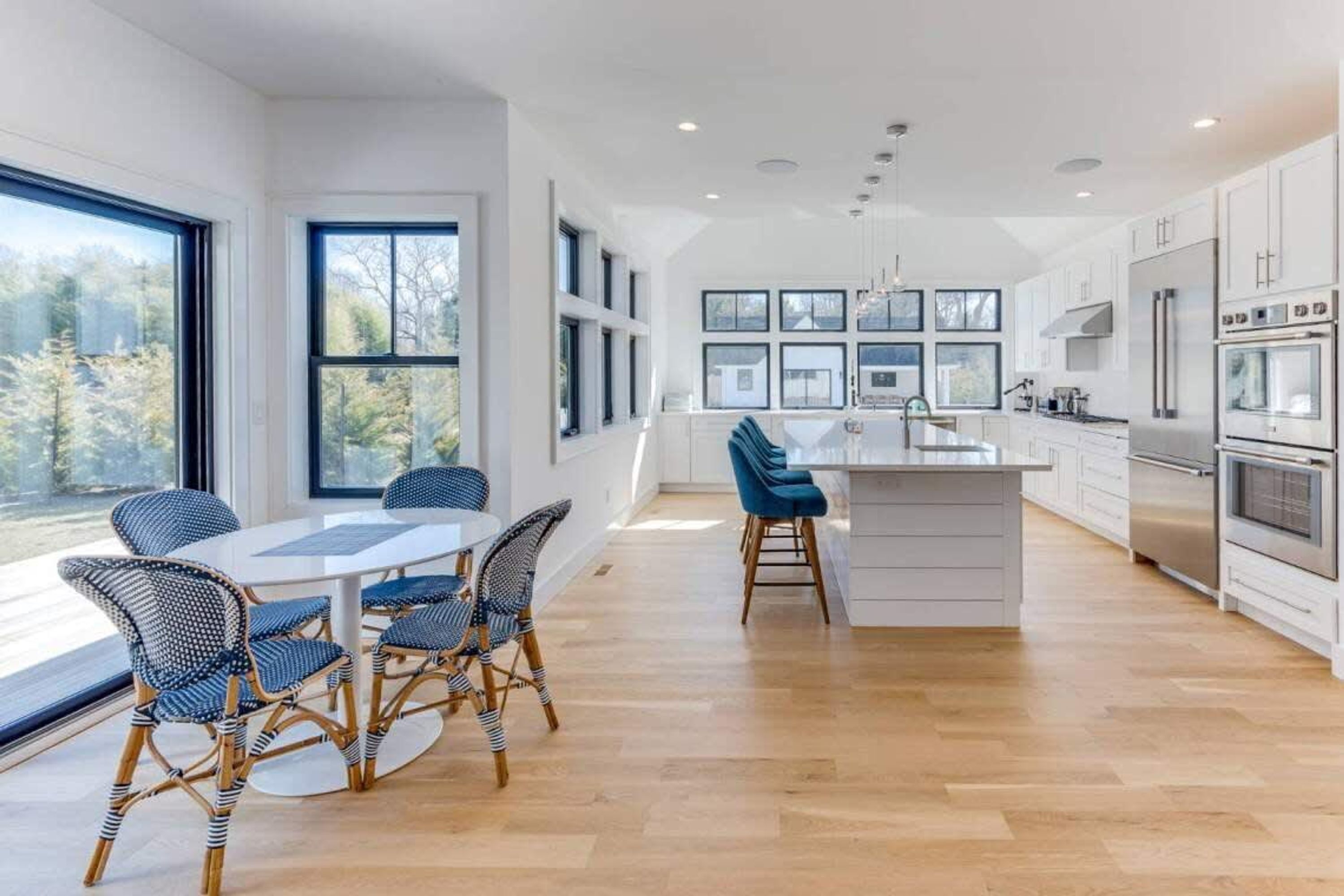 บ้านพัก | 6 ห้องนอน, อินเทอร์เน็ตความเร็วสูง