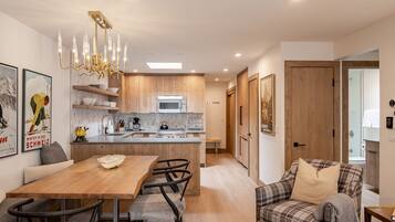 Apartment | 2 bedrooms, Internet