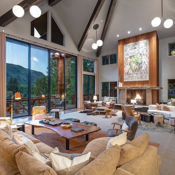 House | 8 bedrooms, Internet