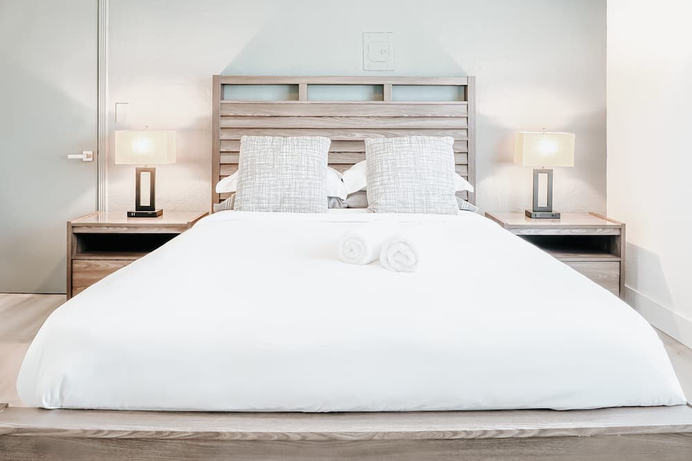TWO Bedroom Apartment