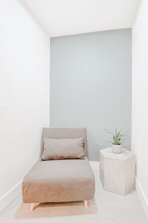 Interior - TWO Bedroom Apartment (Miami Beach)