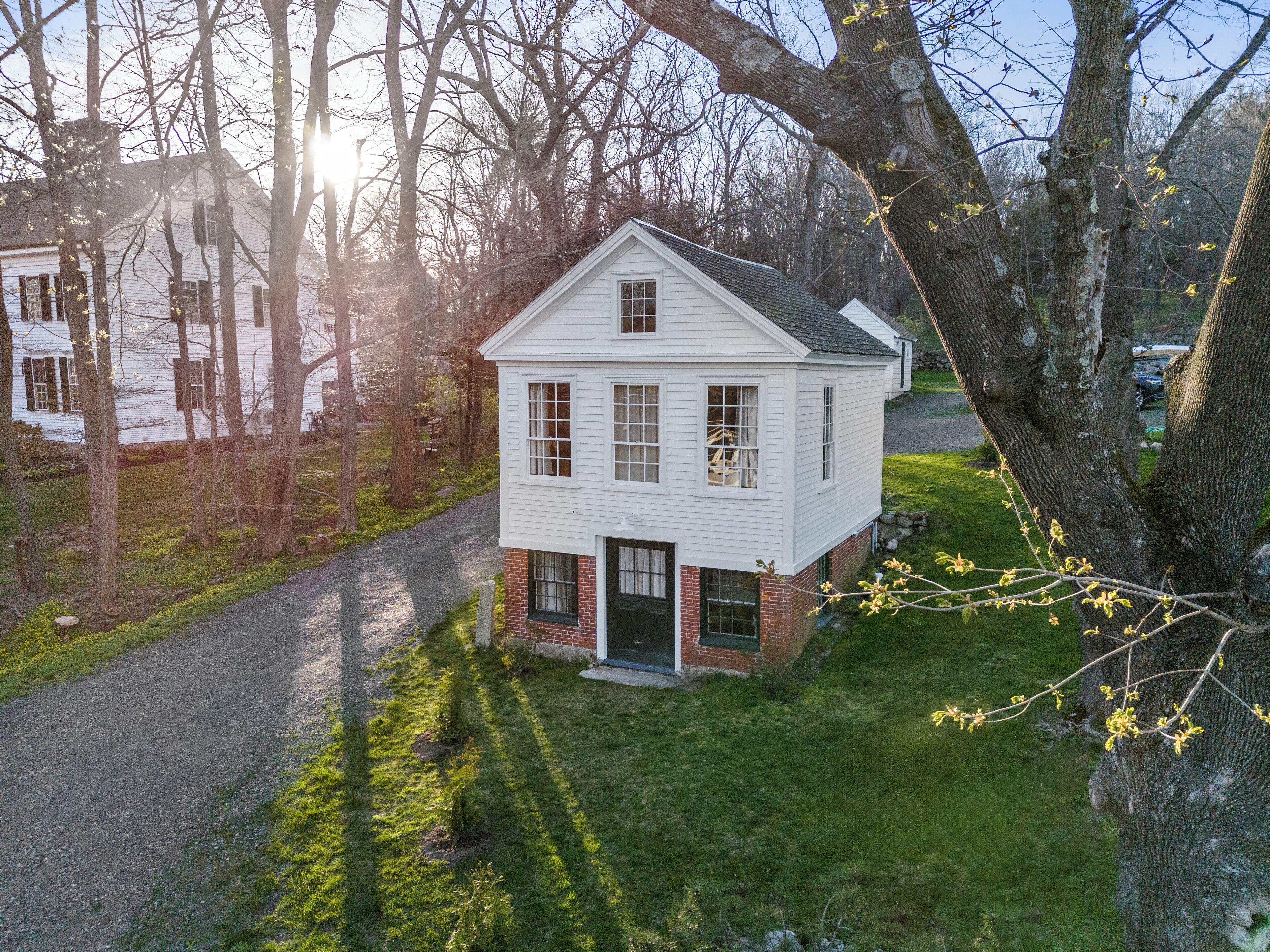 NEW Tiny House Walk to Essex Main St+Boat Launch