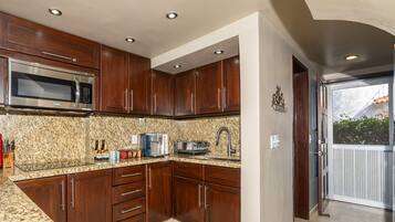 Apartment | 2 bedrooms, Internet