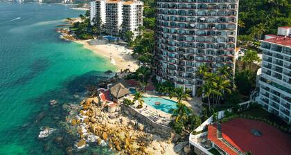 Breathtaking Ocean Views Quiet Penthouse