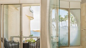 House - Ocean Front Condo With Pool Sleeps 6 Adults (Nuevo Nayarit)