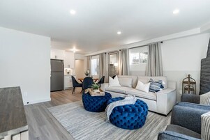 Apartment | 2 bedrooms, iron/ironing board, Internet