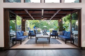 House | 5 bedrooms, desk, Internet - Private Resort in Lake Hodges (Escondido)