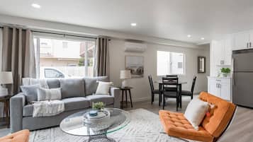 Apartamento | 2 quartos, ferros/tábuas de passar roupa