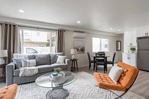 Apartment | 2 bedrooms, iron/ironing board, Internet