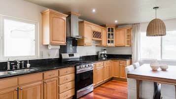 House | 3 bedrooms, Internet