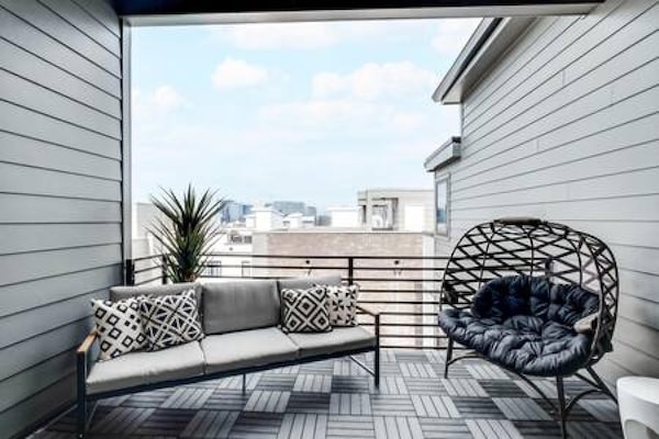 House | 4 bedrooms, desk, Internet