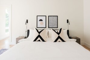 House | 3 bedrooms, desk, iron/ironing board, Internet - Nash Chic Near DT Rooftop Luxe Comfort (Nashville)