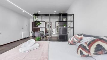 Apartment | 1 bedroom, Internet