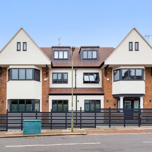 Apartment | 1 bedroom, Internet - Luxury Studio Flat Golders Green Central London (London)