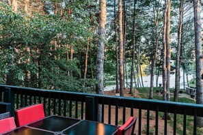 Terrace/patio - Sunset Chalet-amazing Views Private hot tub (Belgrade)