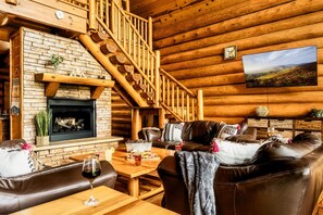 Smart-TV, peis, videospill og bordtennis