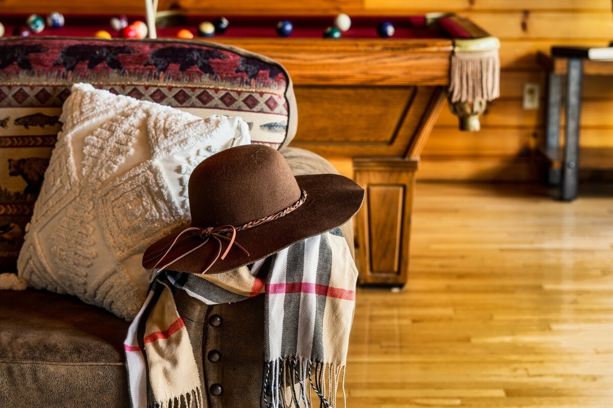 Photo 83 of Quaint&Private | View | HotTub | PoolTable | Bears