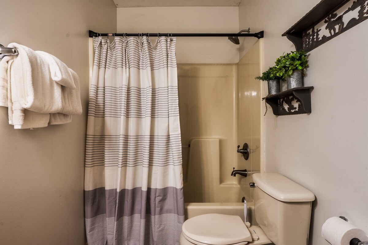Photo 120 of Quaint&Private | View | HotTub | PoolTable | Bears
