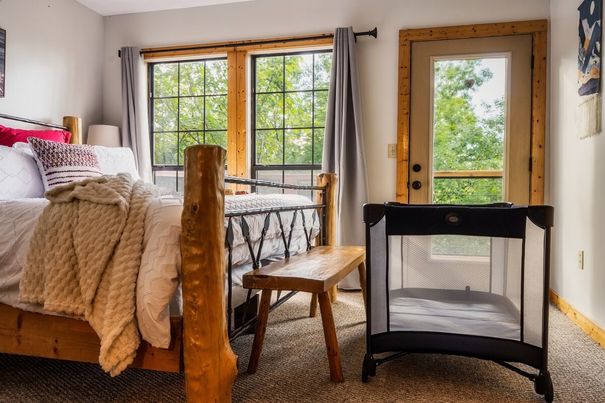 Photo 125 of Quaint&Private | View | HotTub | PoolTable | Bears