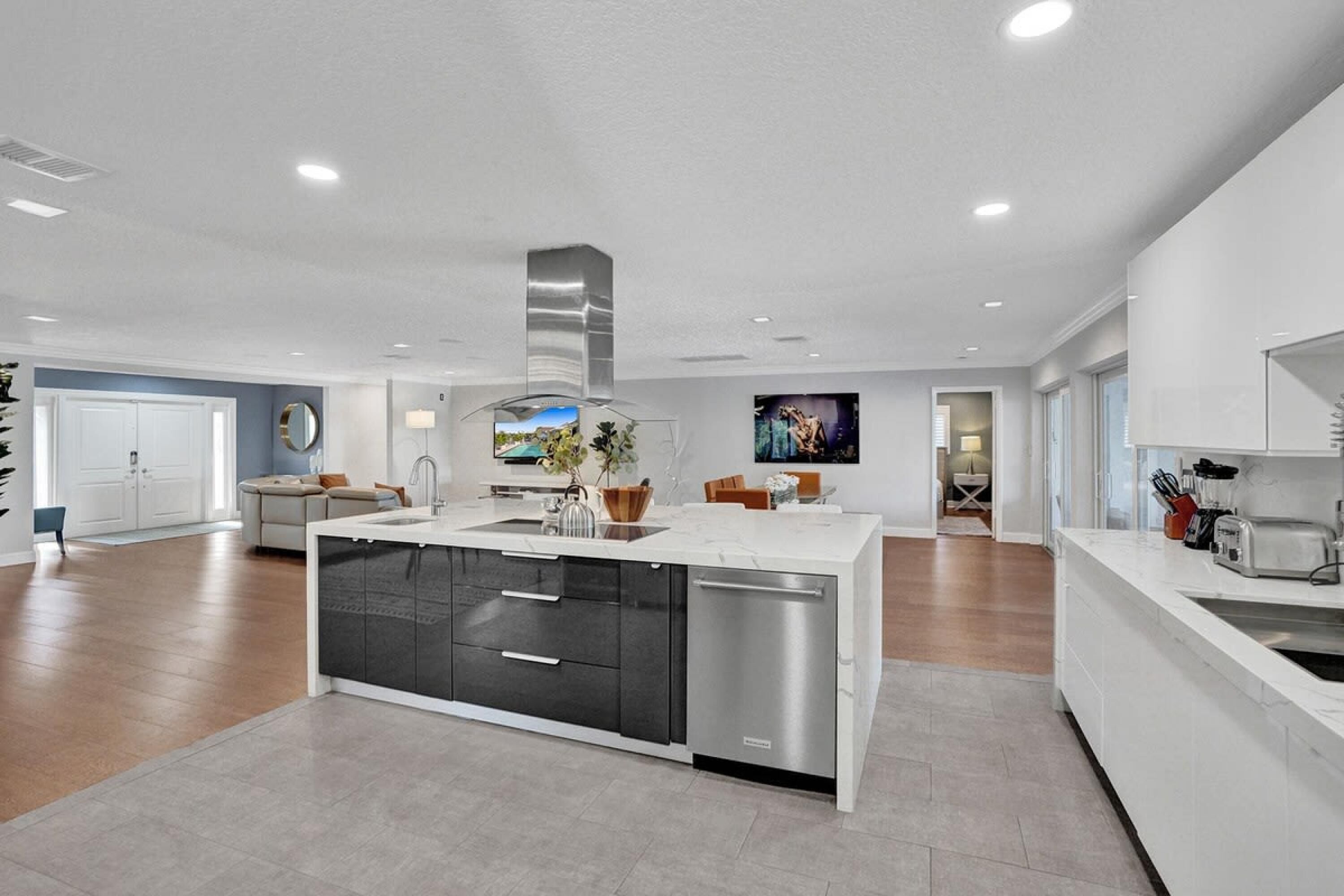 Villa | 4 bedrooms, iron/ironing board, Internet