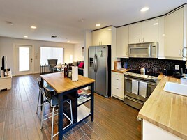 Villa | Private kitchen | Electric kettle