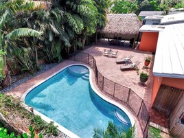 House | 3 bedrooms, Internet, bed sheets