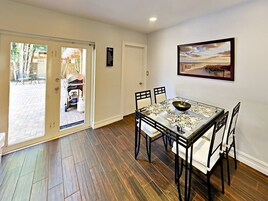 3 habitaciones, acceso a internet y ropa de cama 