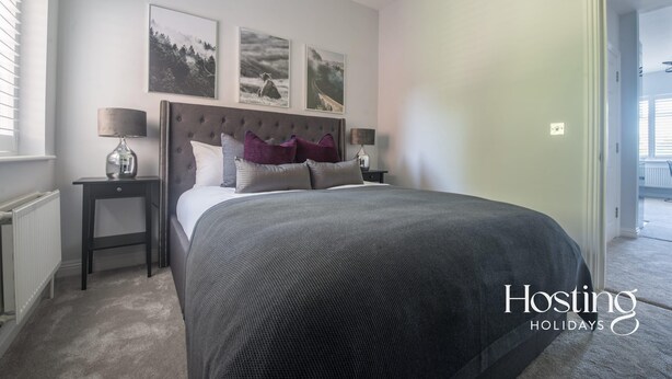 Unclassified image, 1 of 1, button - Luxury Ascot Apartment Close To Racecourse No 6 (Ascot)