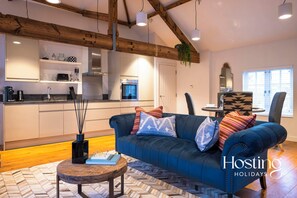 1 bedroom, iron/ironing board, Internet - The Penthouse Henley-on-thames (Henley-on-Thames)