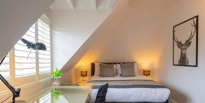 Casa | 4 quartos, acesso à internet de alta velocidade