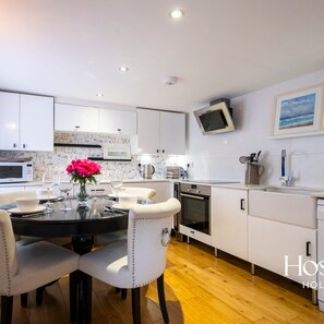 House | 2 bedrooms, iron/ironing board, Internet - Greys View Cottage (Henley-on-Thames)