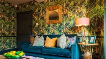 2 bedrooms, Internet