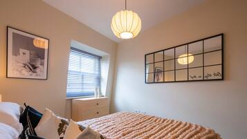 Apartment | 2 Schlafzimmer, Bügeleisen/Bügelbrett, Internetzugang