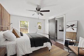 3 chambres, bureau, Wi-Fi, literie fournie