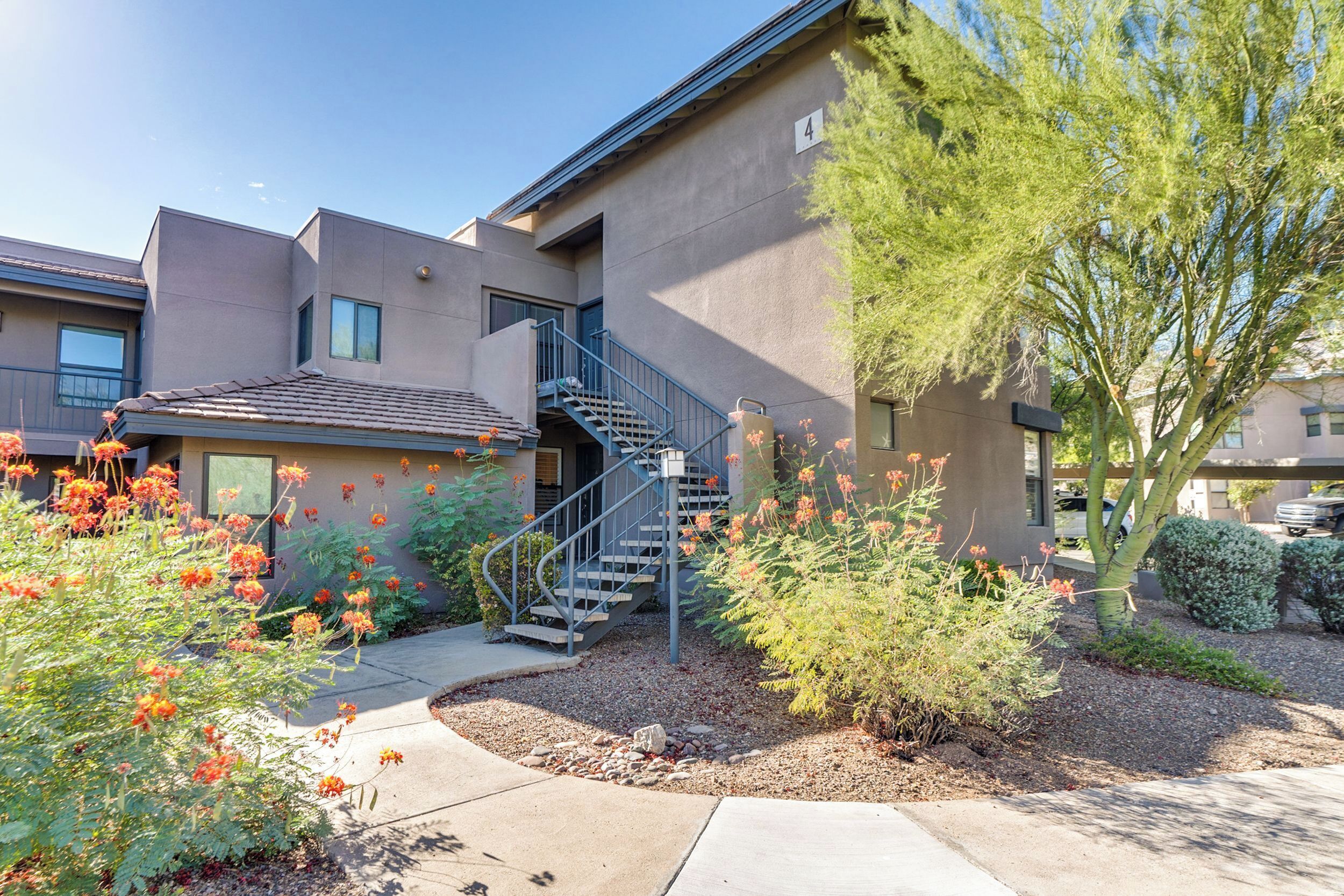 Awesome Tucson Catalina Foothills Sabino Canyon Ventana Condo on Golf Course