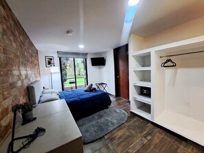 Quarto luxo | 1 quarto, roupas de cama premium, cofres nos quartos