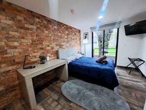 Ảnh chưa phân loại, 4 trong số 38 ảnh, nút