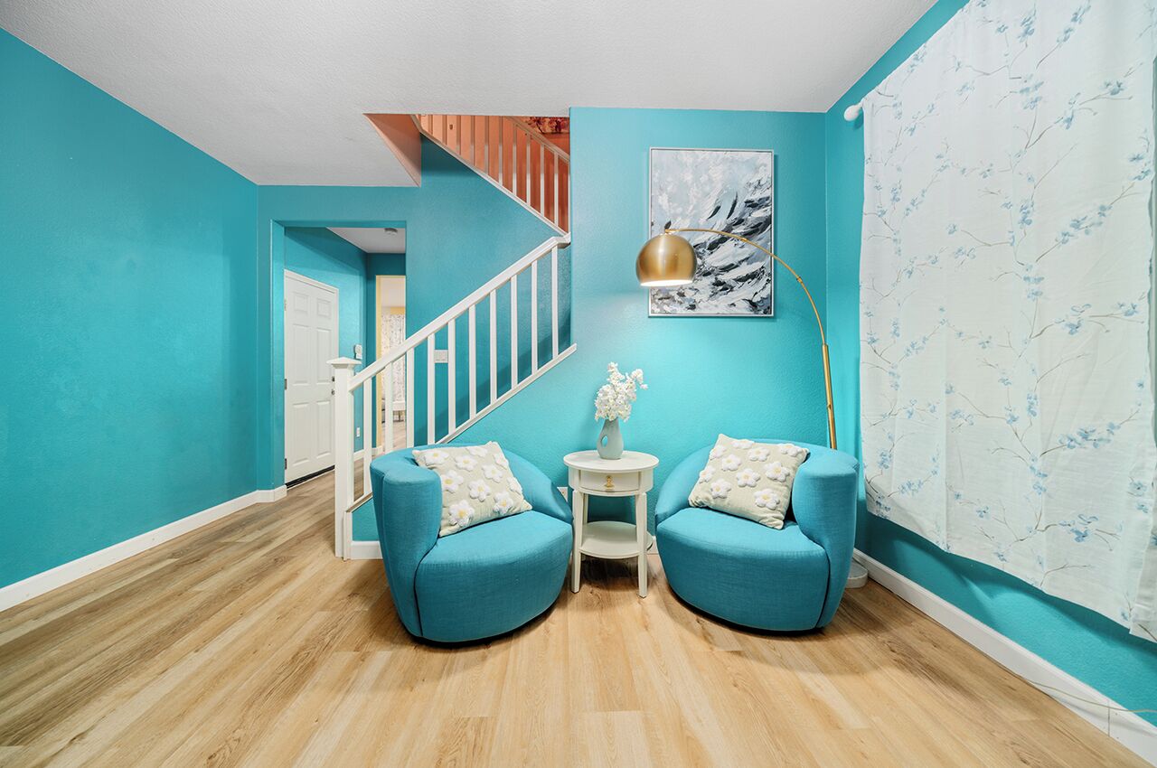 4bedrooms with 2 living rooms near Disneyland