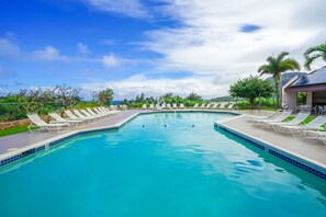 Et oppvarmet basseng