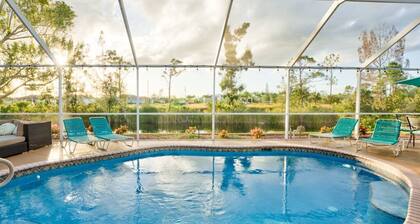4/2 Heated Pool Home Turquoise Anchor Sleeps 10 Near Downtown Ft. Myers