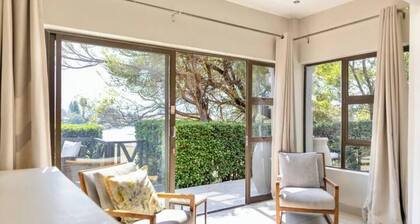 Large Pecanwood Golf Estate home with backup power