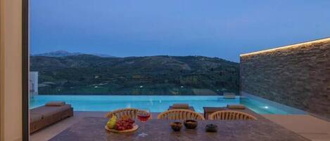 Piscina a l'aire lliure
