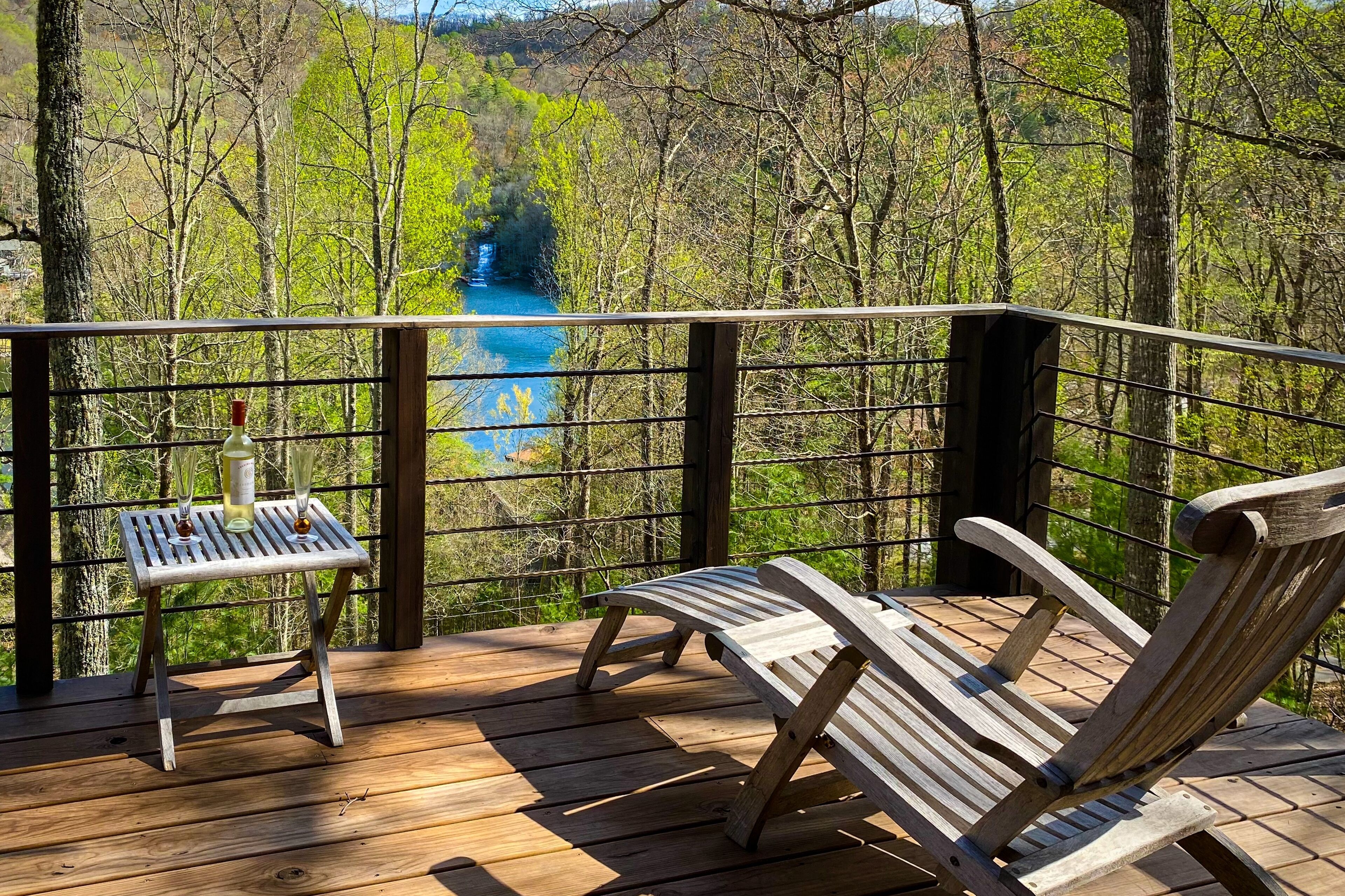 One-of-a-kind cabin with year-round lake & waterfall views, rustic outdoor tub