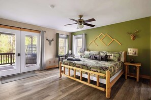 3 chambres, bureau, fer et planche à repasser, lit parapluie