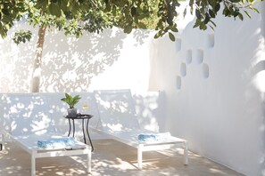 Deluxe-hus - balkon - udsigt til have | Terrasse/gårdhave