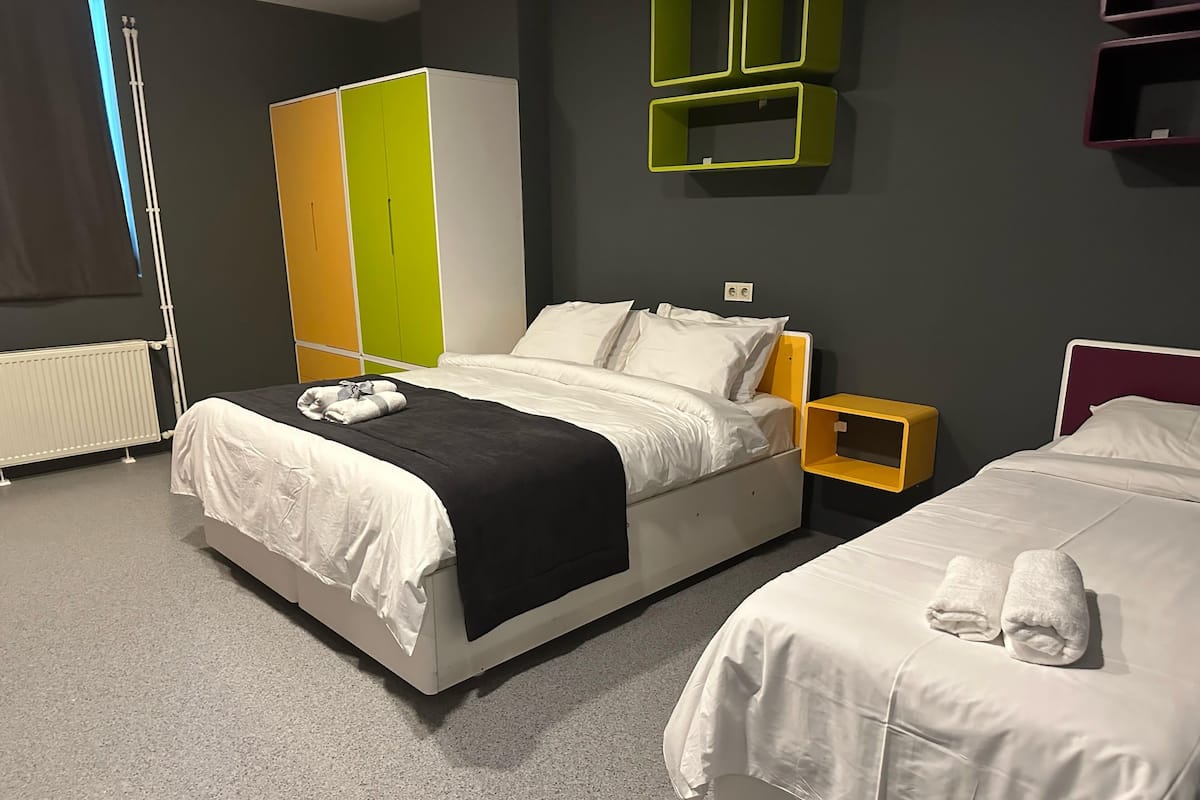 1 bedroom, in-room safe, desk, laptop workspace